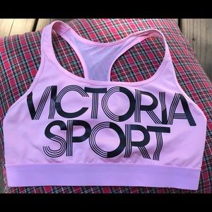 VICTORIA SPORT KNOCKOUT SPORTS BRA LARGE WIRELESS RACERBACK